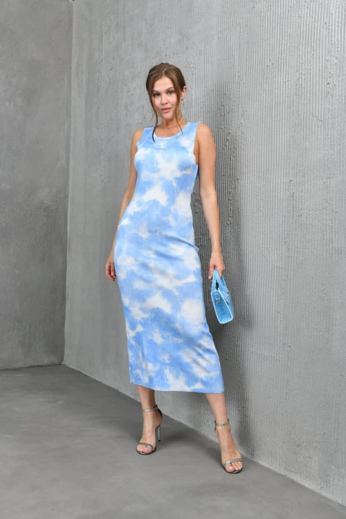 10777 MAVİ ASKILI BİSİKLET YAKA YIRTMAÇSIZ UZUN ELBİSE