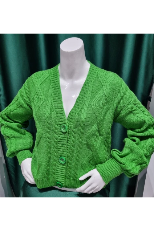 KADIN B.YEŞİL V YAKA ÖNDEN DÜĞMELİ DESENLİ ÖRME TRİKA CEKET