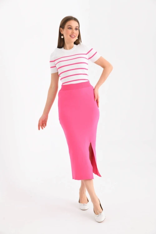 Kadın Etek Bel Lastikli Ön Yırtmaçlı Maksi Boy Düz Etek Fuşya - 10049