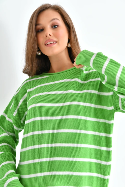 KADIN E.YEŞİLİ BİSİKLET YAKA ÇİZGİLİ BEL KOL LASTİKLİ KAZAK