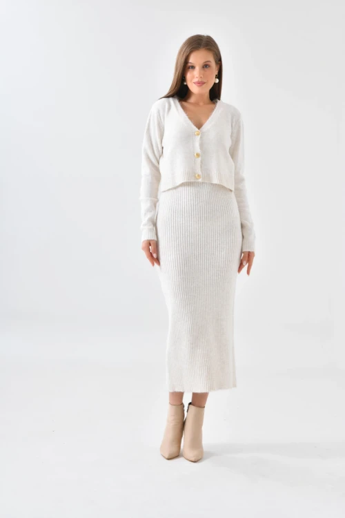 KADIN  İÇ ASKILI DIŞ CROP TARZ DÜĞMELİ CEKETLİ UZUN TRİKO ELBİSE