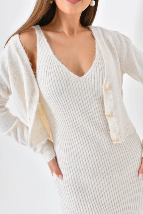 KADIN  İÇ ASKILI DIŞ CROP TARZ DÜĞMELİ CEKETLİ UZUN TRİKO ELBİSE