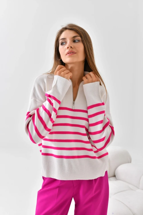 10341 KADIN FUŞYA YAKALI FERMUARLI ÇİZGİLİ DESENLİ  KAZAK