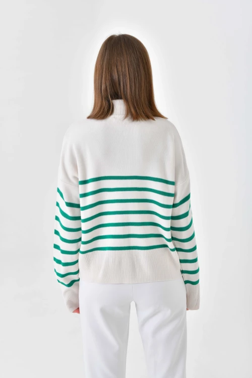 10341 KADIN YEŞİL YAKALI FERMUARLI ÇİZGİLİ DESENLİ  KAZAK