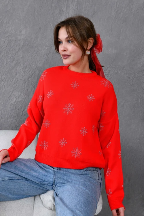 Kadın Kırmızı Bisiklet Yaka Yılbaşı Konseptli Kar Motifli Kazak