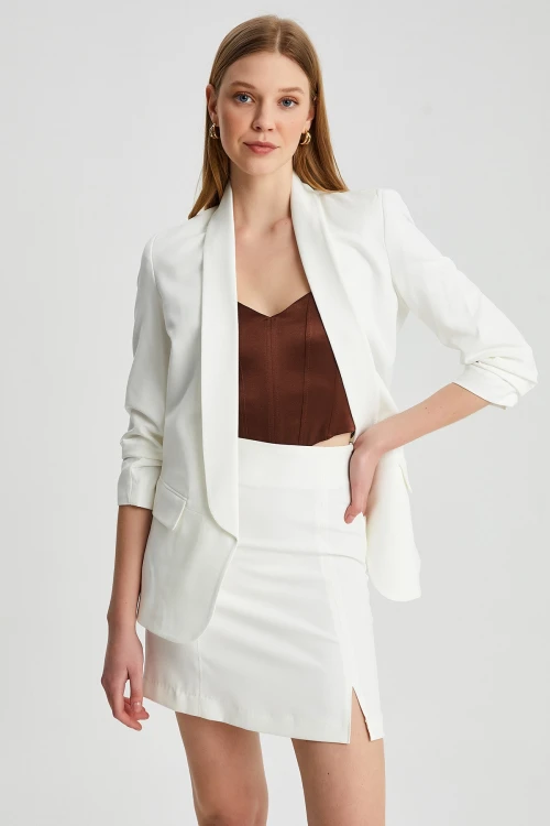 Kadın Kısa Önden Yırtmaçlı Etek