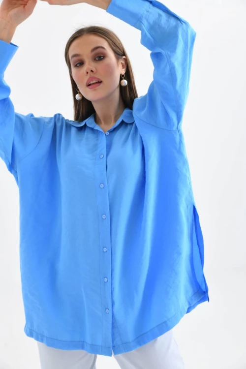 Şık Kadın Yan Yırtmaçlı Cepsiz Gömlek Saks Mavi - 23027
