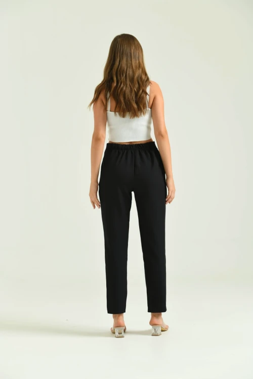 Kadın Kumaş Pantolon Düğme Detaylı Kadın Kumaş Pantolon Siyah - T013