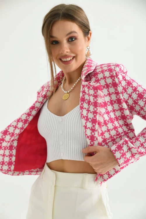 Kadın Ceket Düğme Detaylı Tüvit Crop Blazer Ceket Fuşya - KRN37