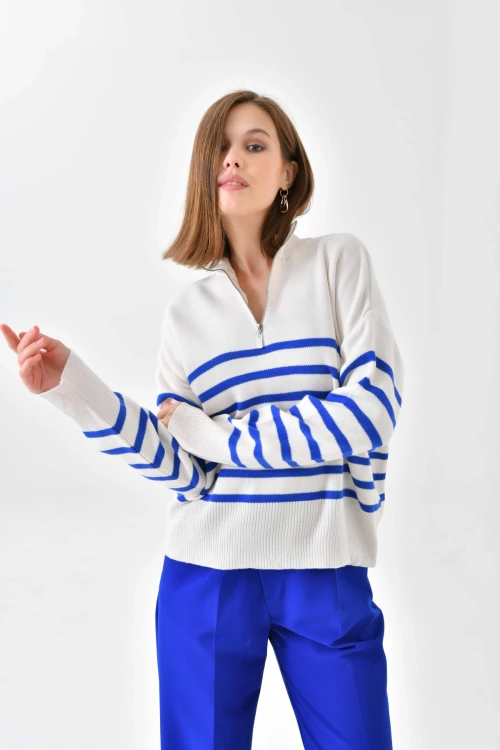 10341 KADIN SAKS YAKALI FERMUARLI ÇİZGİLİ DESENLİ  KAZAK