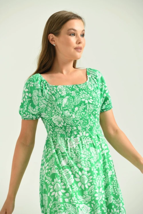 T097 B.YEŞİL YAKA KOL VE BEL  LASTİK BÜZGÜLÜ KISA KOLLU KARE YAKA UZUN ELBİSE