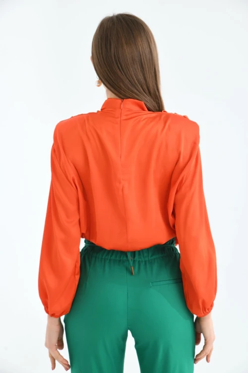 Kadın Gömlek Arkası Fermuarlı Vatkalı Omuz Dökümlü Saten Gömlek Nar - 30050
