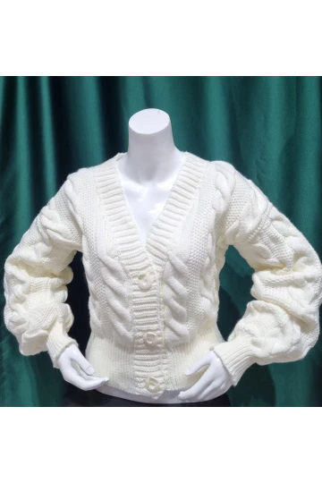 KADIN KEMİK V YAKA DÜĞMELİ TEK RENK DESENLİ KISA TRİKO CEKET