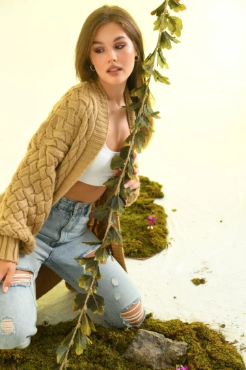 Kadın Ceket Uzun Düğmesiz Örgü Desenli Örme Ceket Camel - 5795