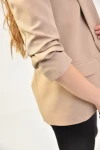 Kadın Blazer Ceket Tasarım Kol Büzgülü Çizgi Desenli Taş Renk - E014